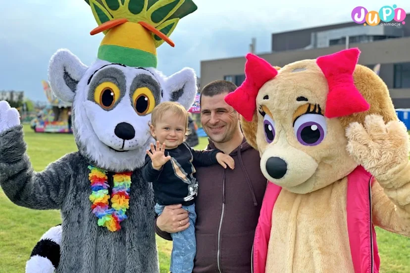 Król Julian i Piesek Suzi na Majówce Żywe maskotki Król Julian i Piesek Suzi jako atrakcje na imprezy