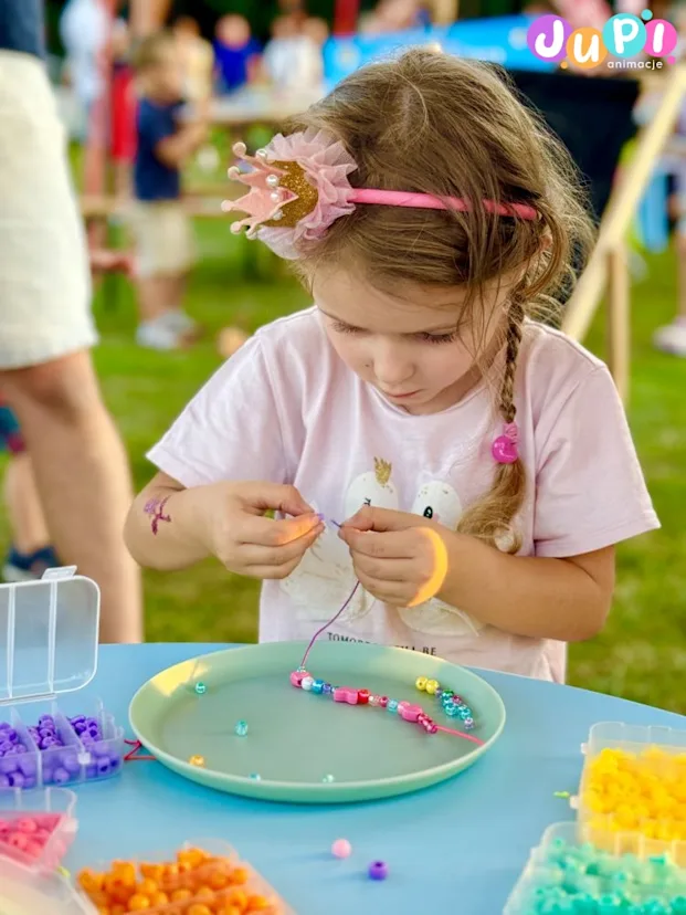 warsztaty koralikowe bransoletki jupi animacje (3)