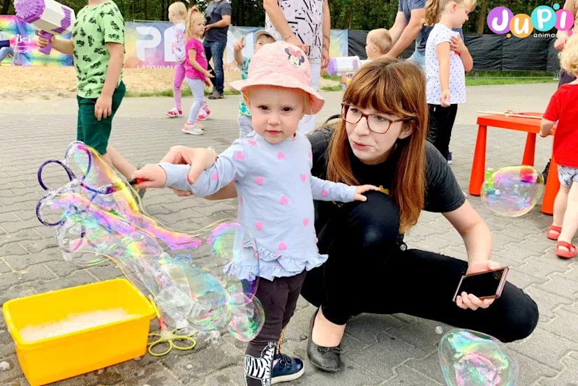 Bubble show to świetna atrakcja na imprezy i eventy