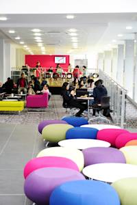 国际学生在INTO中心的社交生活 国际学生在INTO中心的社交生活