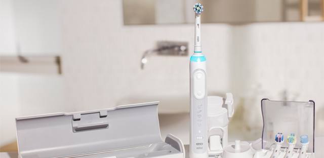 The Benefits Of Oral-B Electric Toothbrush Vs Battery Or Manual MY | Oral-B