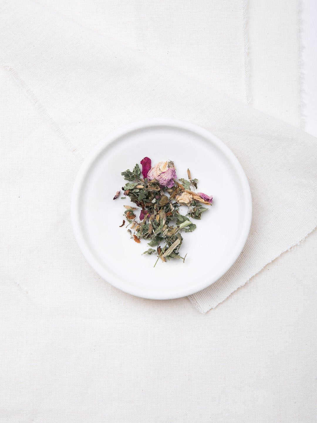 marien-herbal-tea-tea-for-three-1 1 9297e0b0-ca66-4e91-b941-87a20925951b 1080x1440