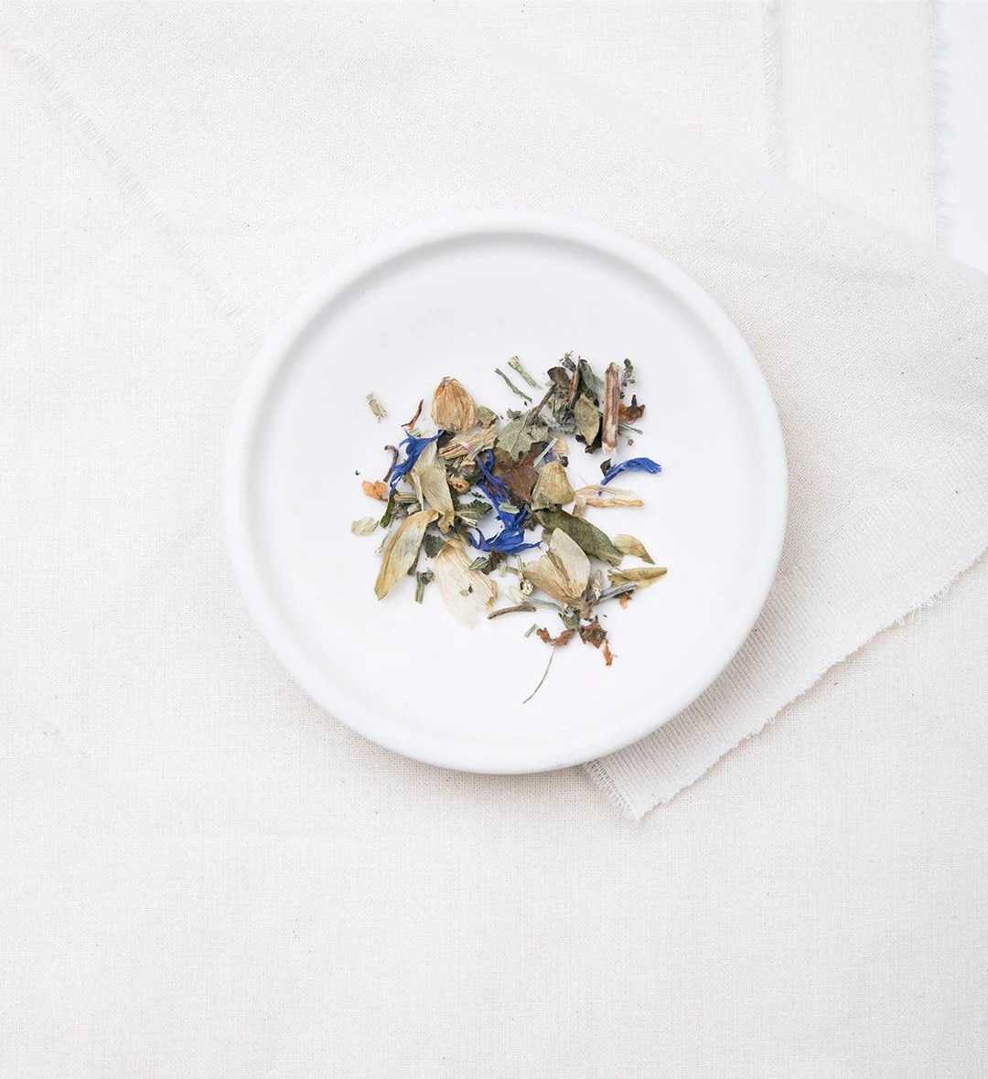 marien-herbal-tea-balancing-menopause-tea 1 aword 1080x1440