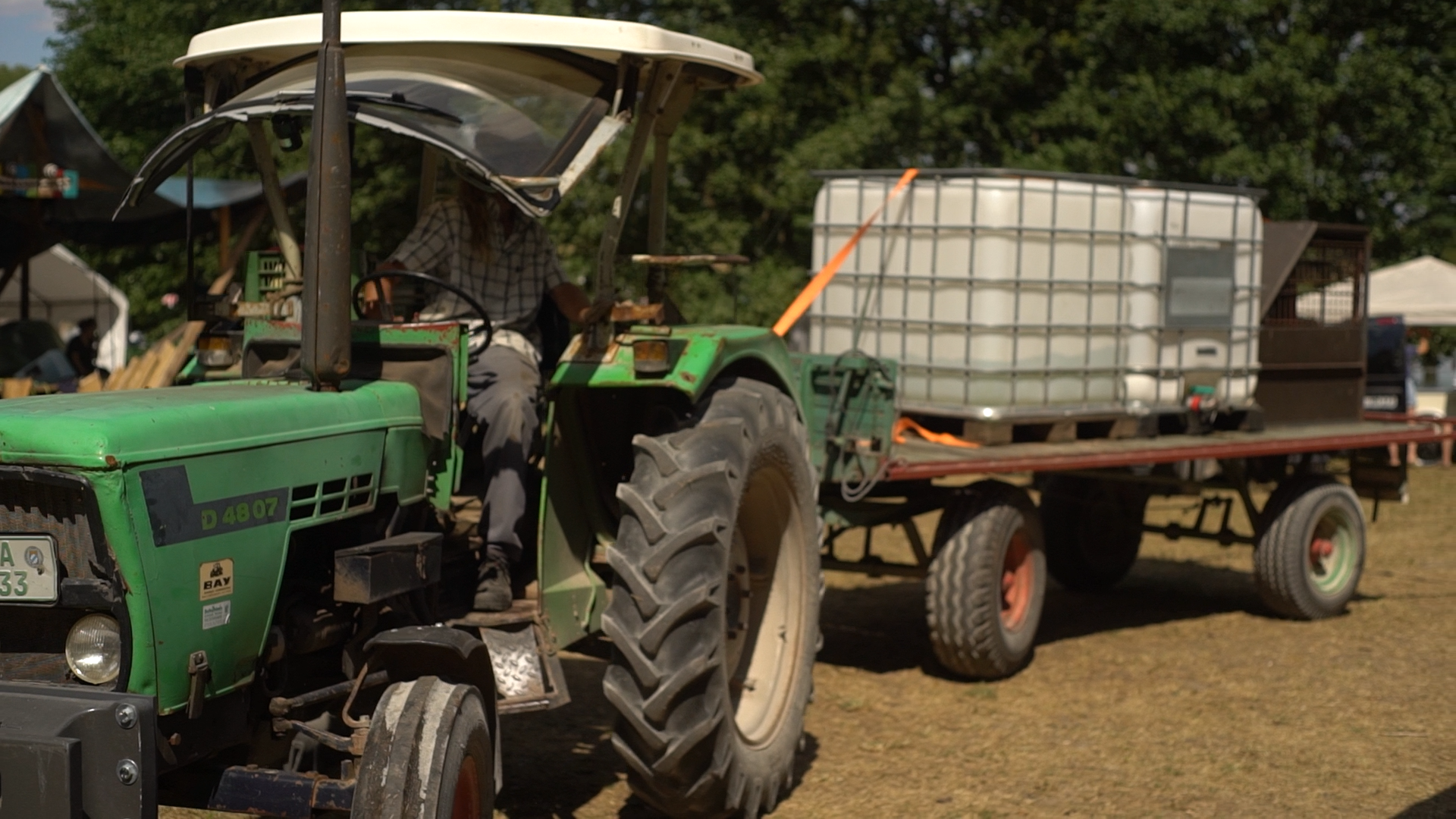 Treckerfahren mit Tristan