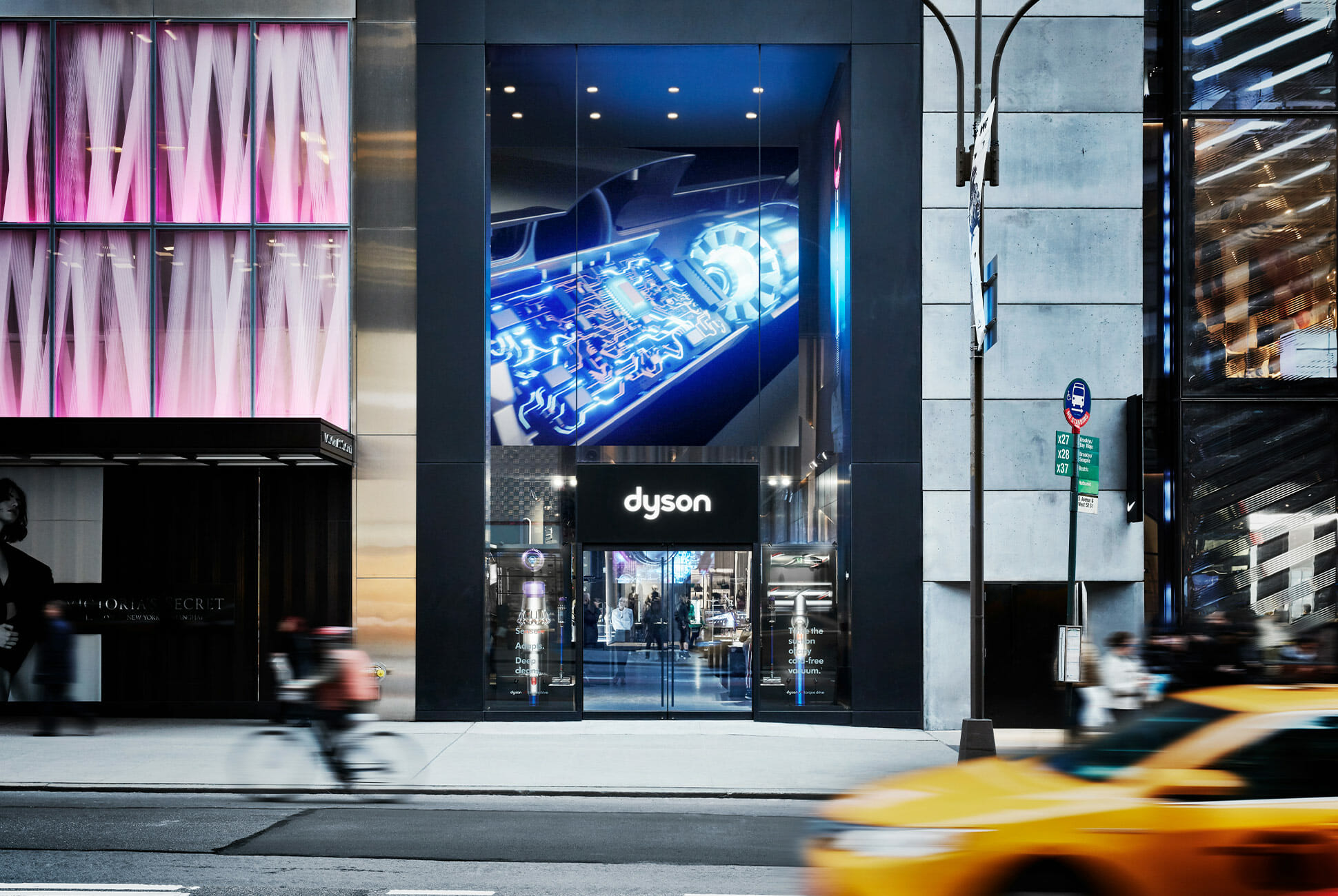 Dyson Demo Store Fifth Avenue