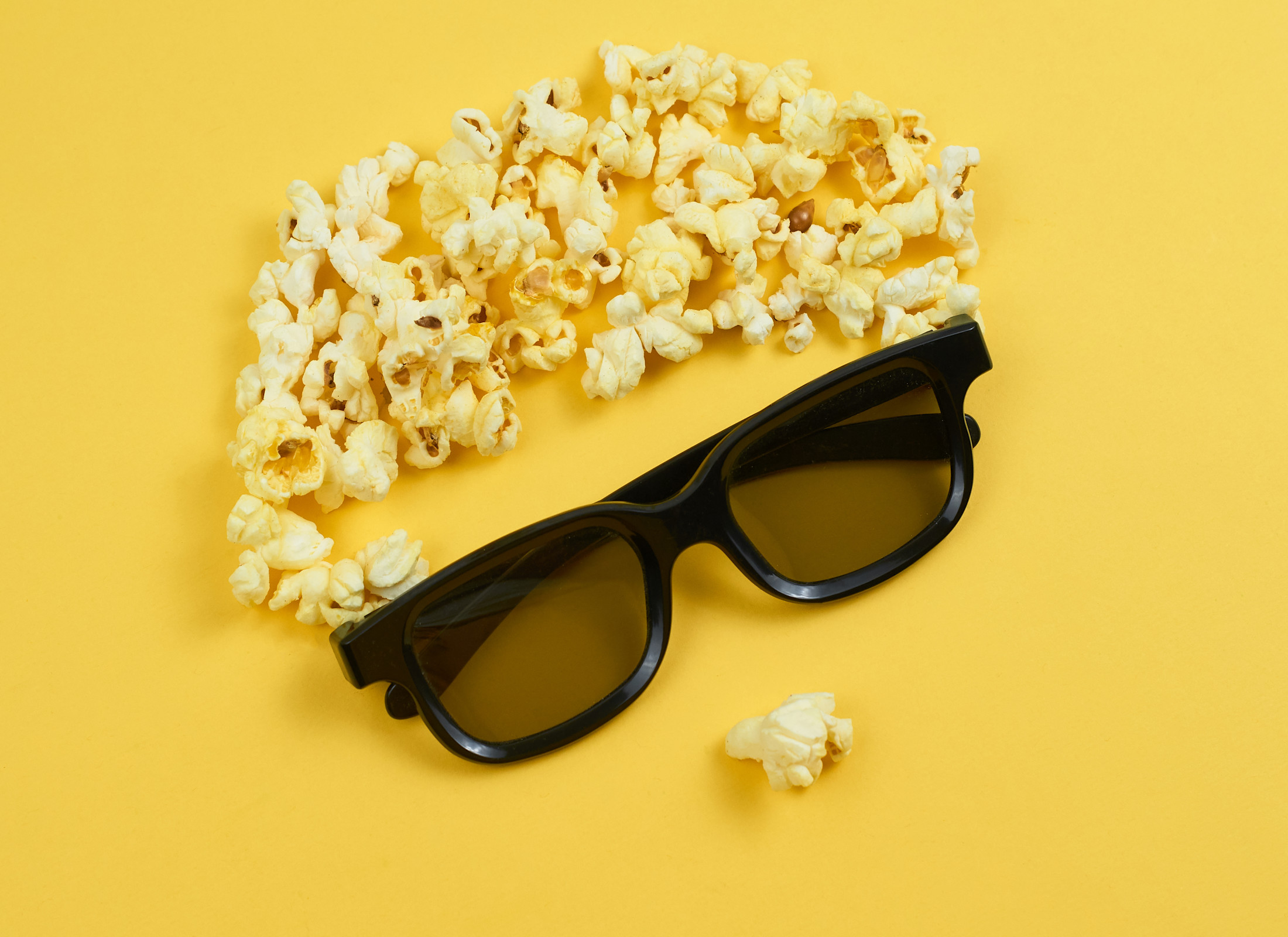 Popcorn brain: what it is, why it happens, and how to reset your focus