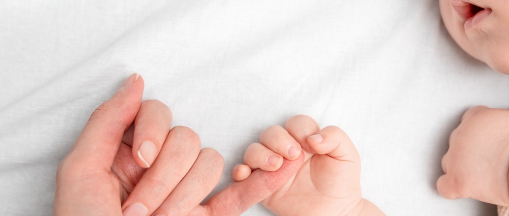 Coming home with baby - bonding, understanding cues, and emotional connection