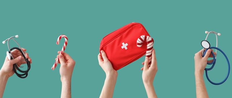 4 first aid tips for a safe and merry Christmas