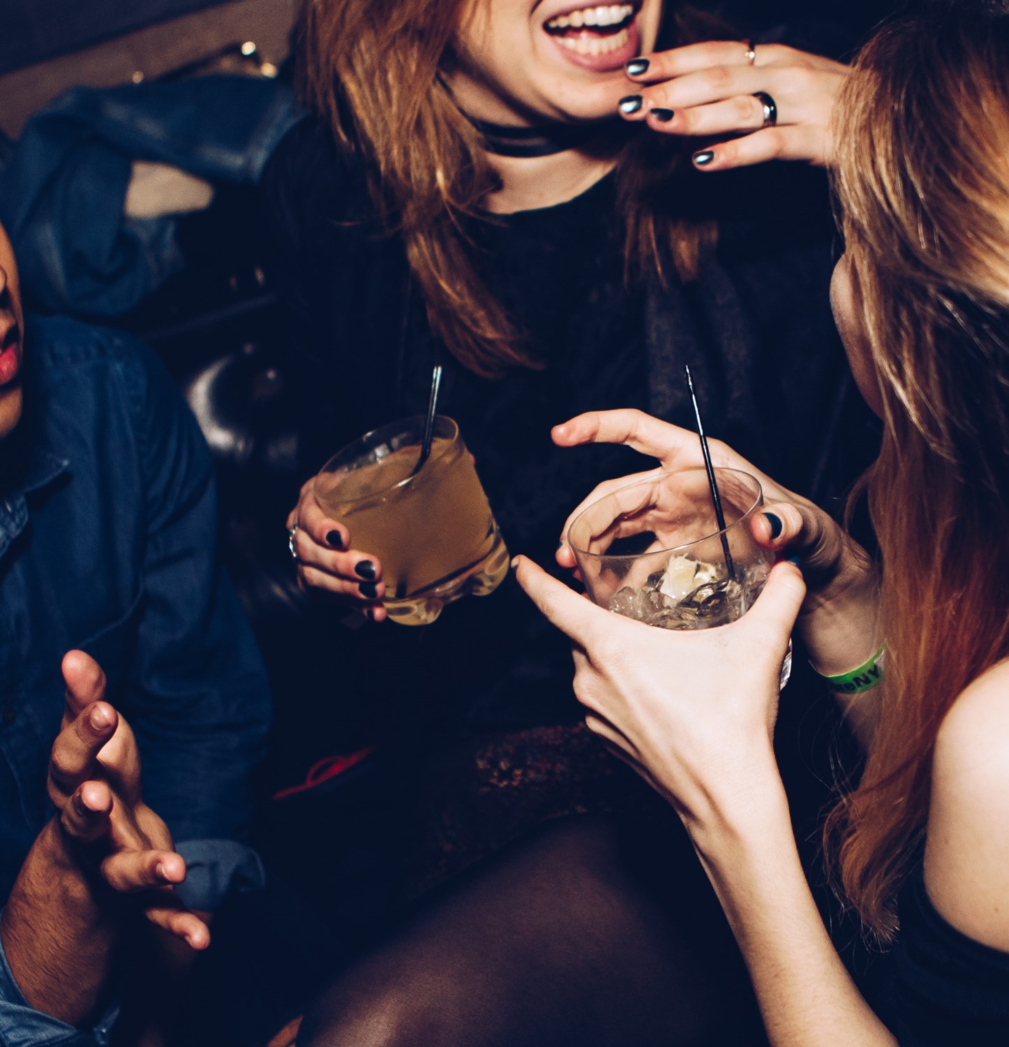 Ketone drinks: a buzzy and safe alcohol-alternative? 