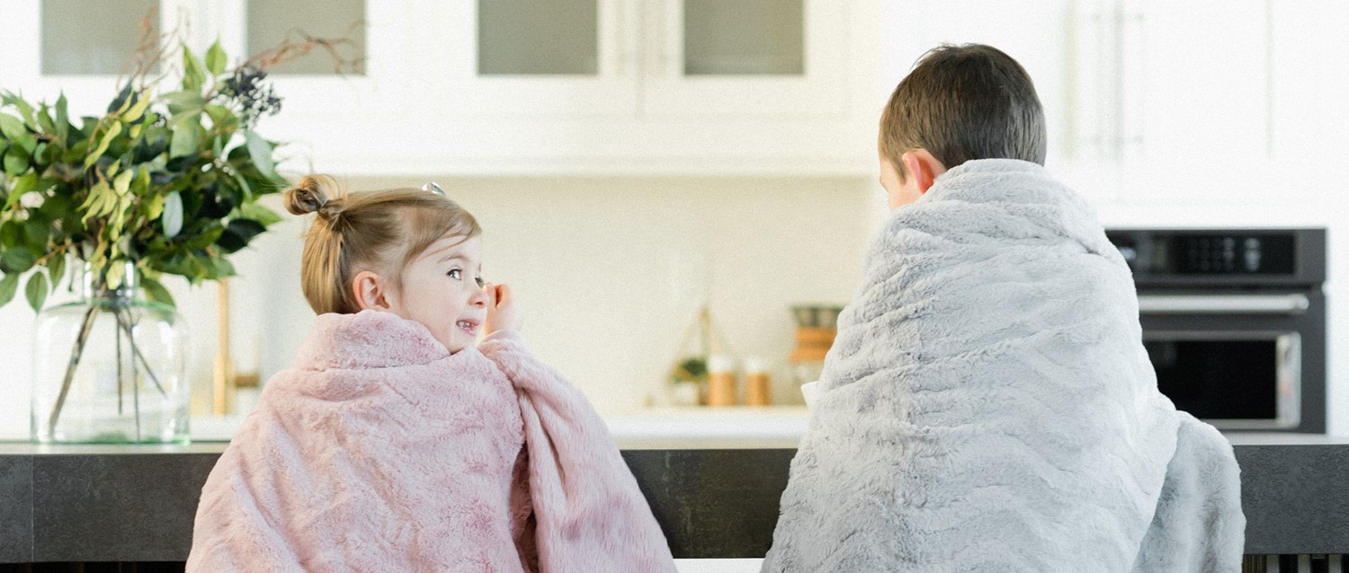 Parents urged to vaccinate children as UK loses measles-free status 