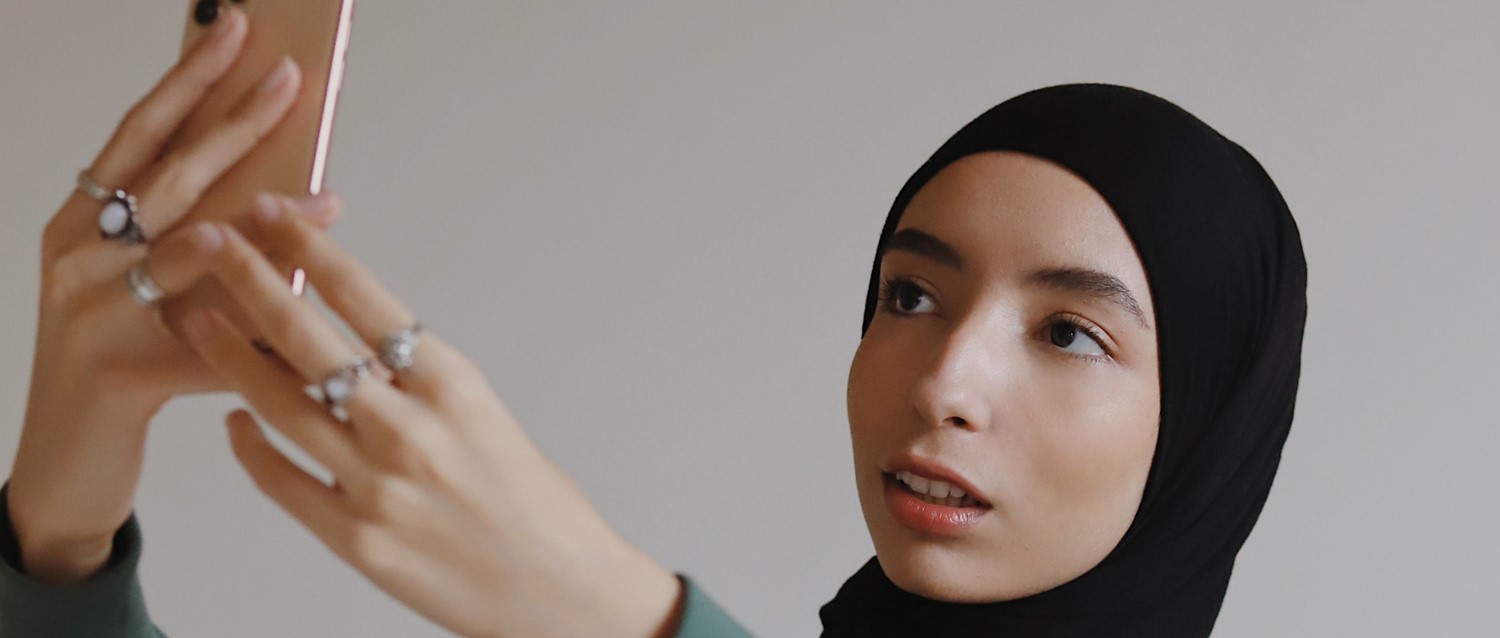 How to look after your mental health on social media