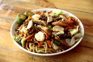 Pancit Canton with Chicken