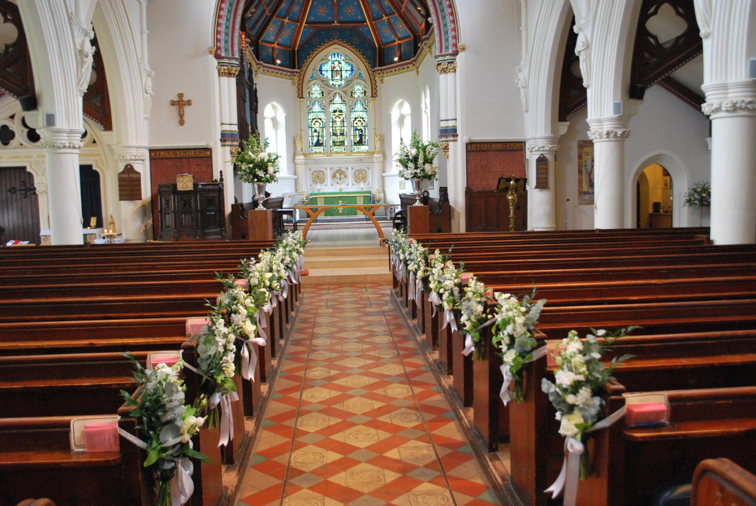 church-wedding-flowers-isle-ceremony