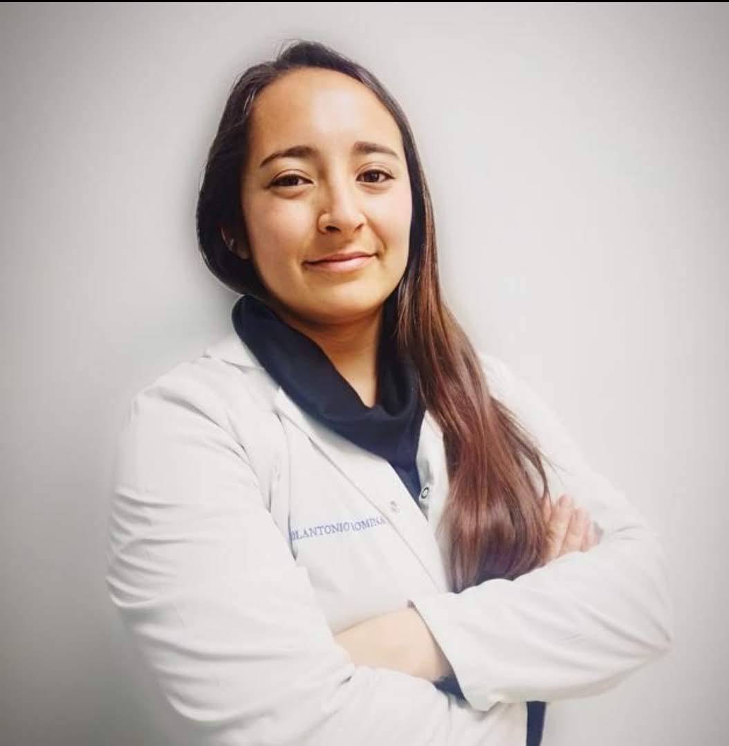 Dra. Romina Paleantonio