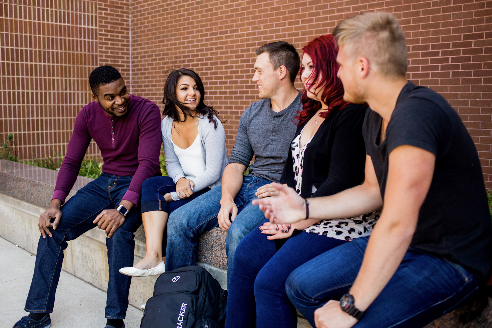 A group of students is talking during orientation day