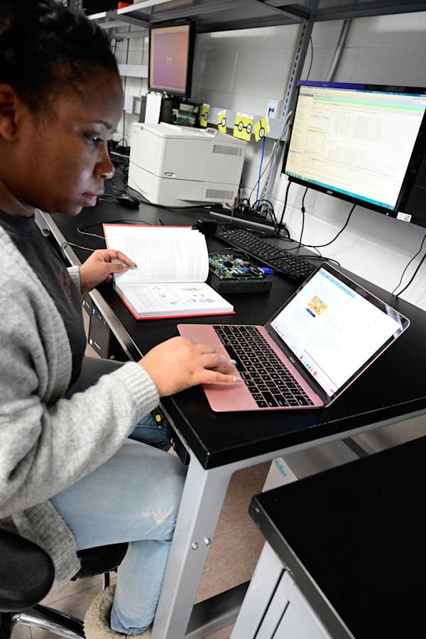 student working in computer lab