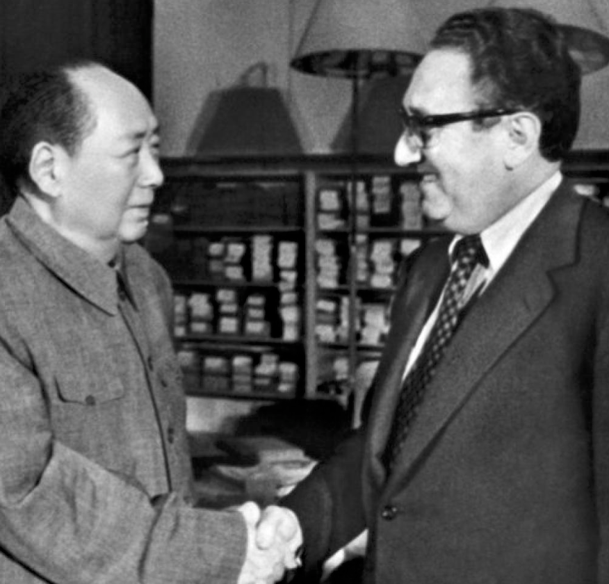 Cover Image for Secret Diplomacy: How a secret meeting between the United States and China changed the course of history