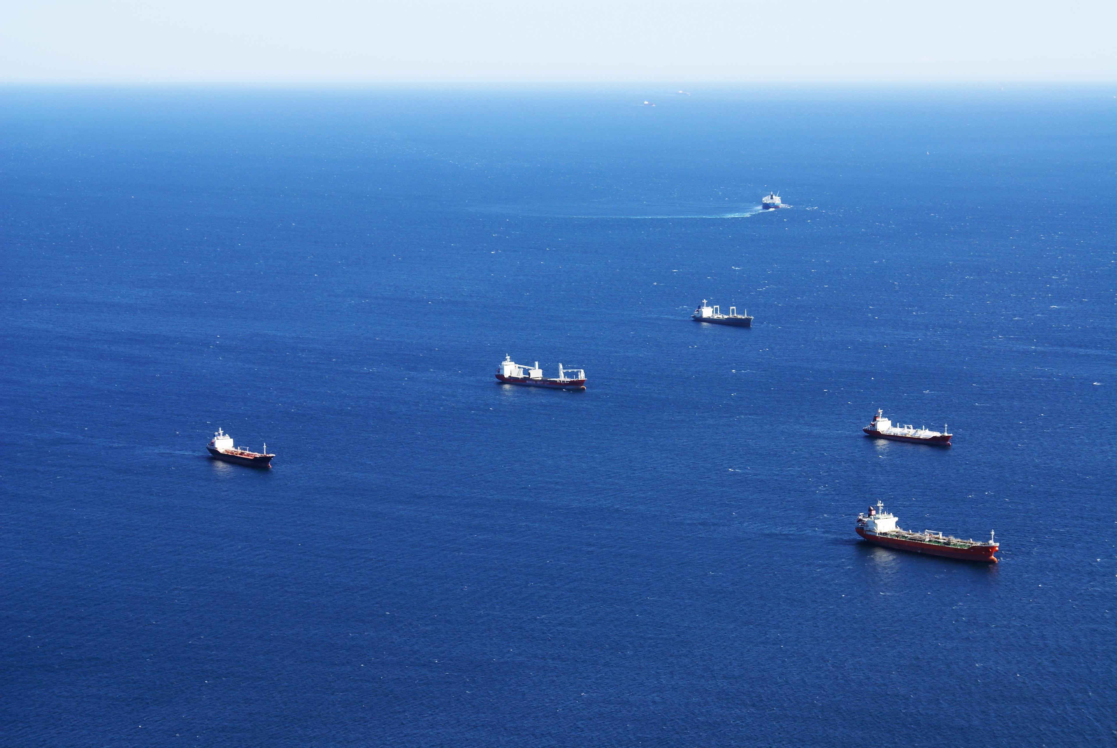 Cover Image for From Multilateralism to Minilateralism : How Maritime Cooperation Is Changing Traditional Governance