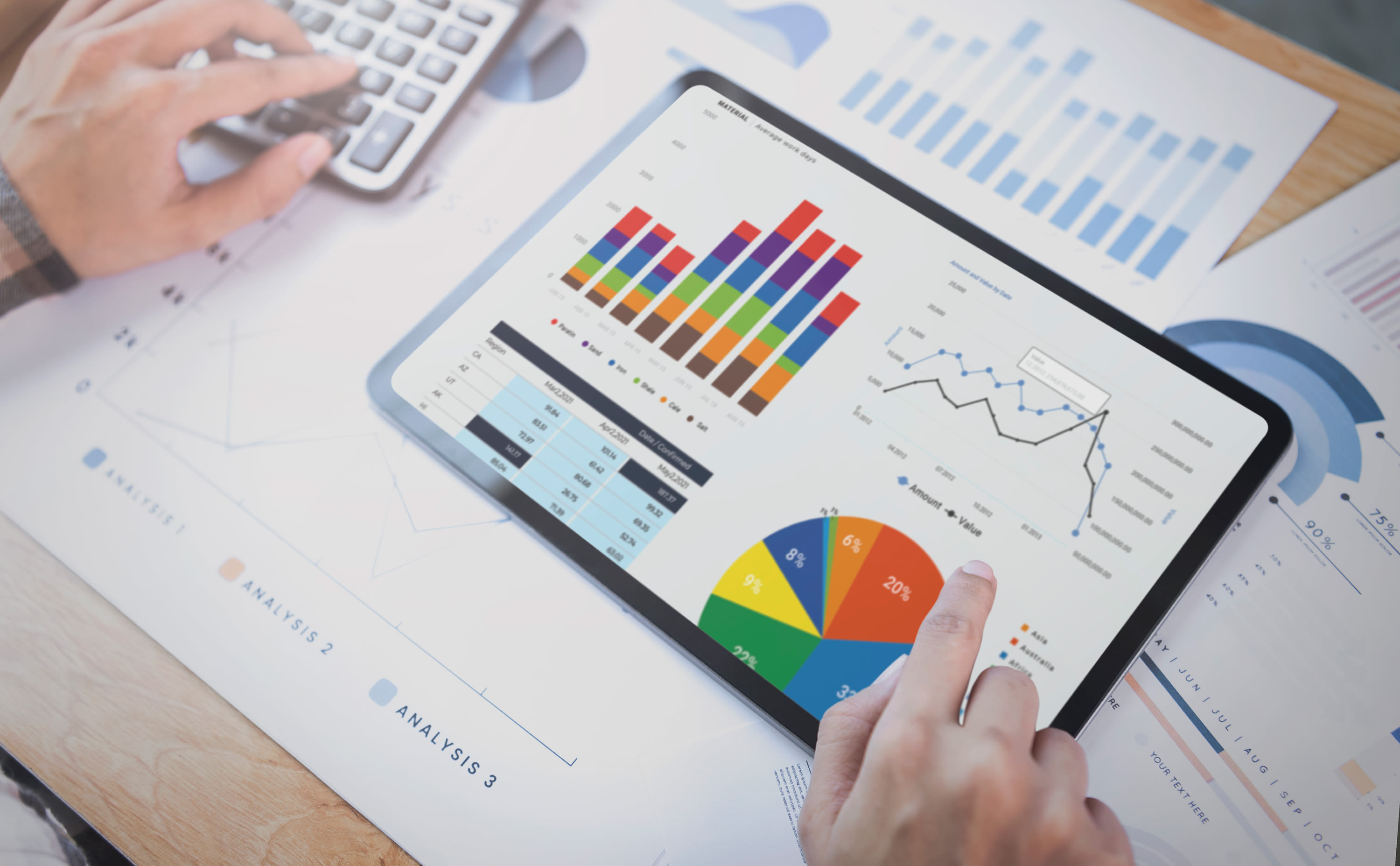 businesswoman-using-tablet-analysis-graph-company-finance-strategy-statistics-success-concept-planning-future-office-room2