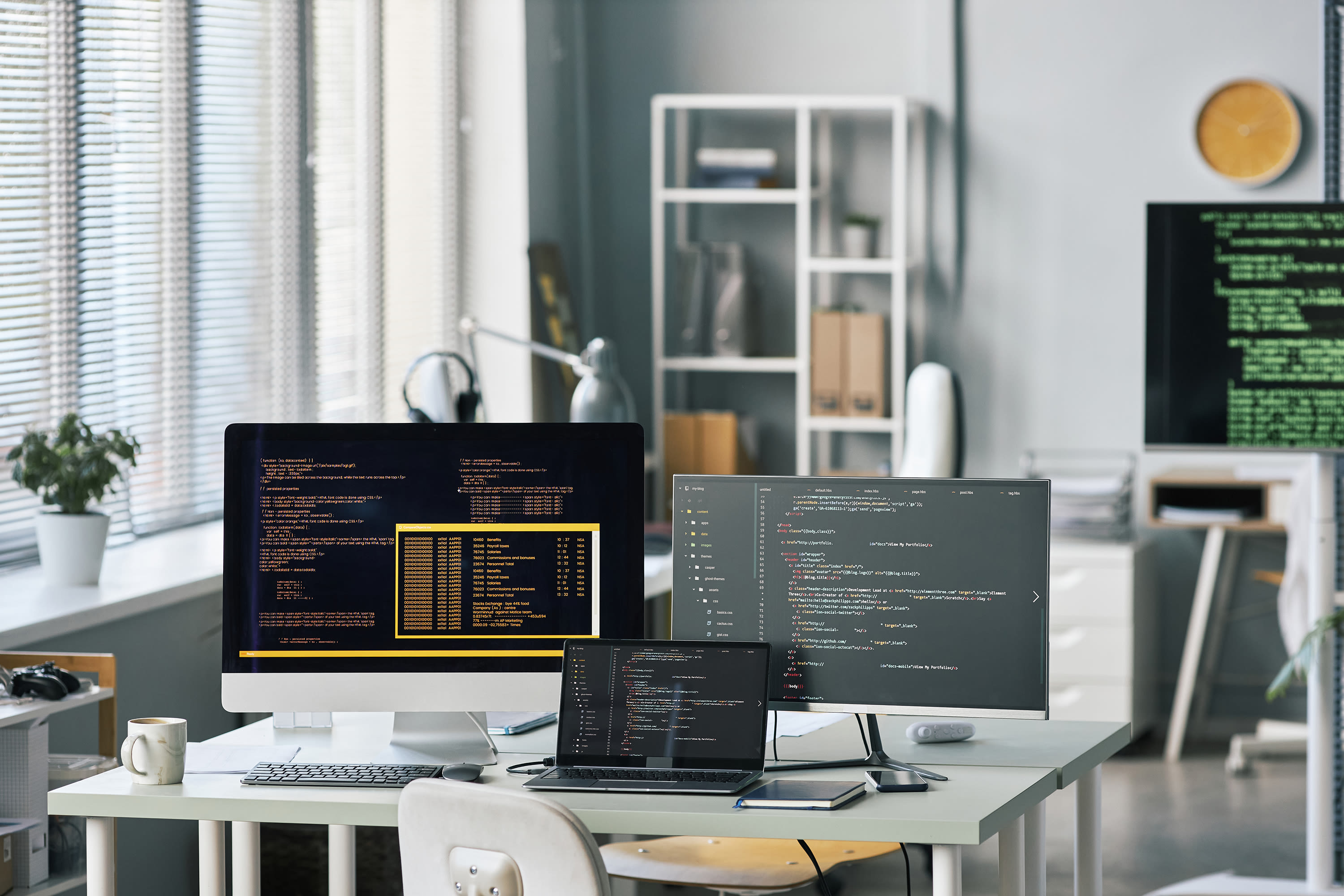 programming-code-multiple-screens-office-it-company2
