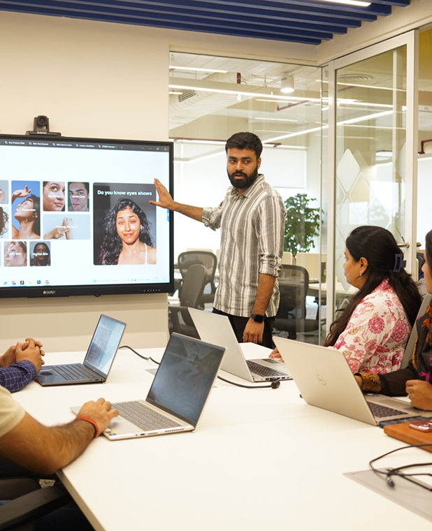 Digitup team members engaging in professional discussions at a technology and AI-focused industry event, showcasing leadership presence and networking activity.