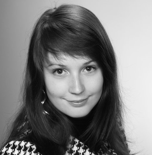 dr Izabela Czabak-Górska