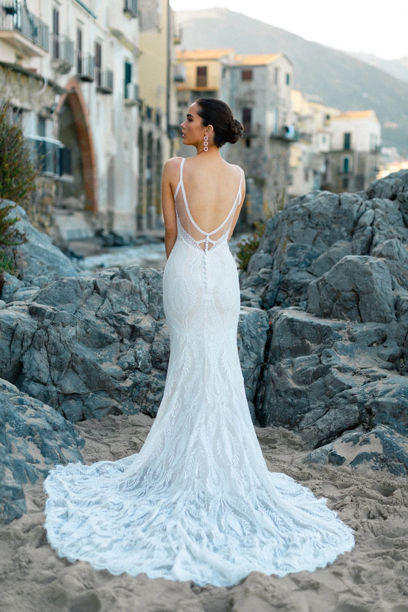 Style of the Week Finley - Allure Bridals