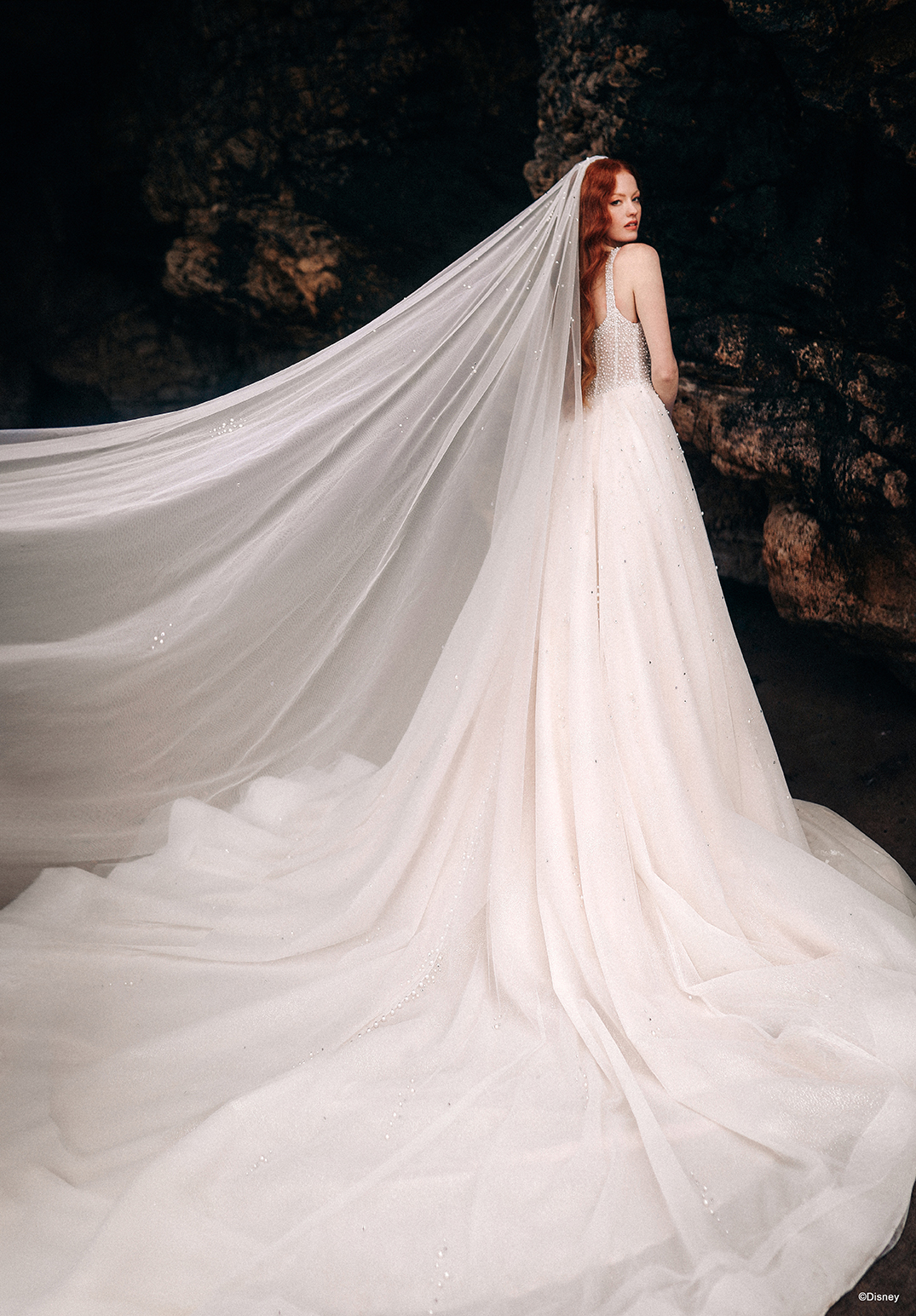 Images of outlet wedding gowns