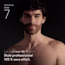 Jeune homme torse nu à barbe après avoir utilisé le Tondeuse Tout-en-un Series 7 Jeune homme torse nu à barbe après avoir utilisé le Tondeuse Tout-en-un Series 7