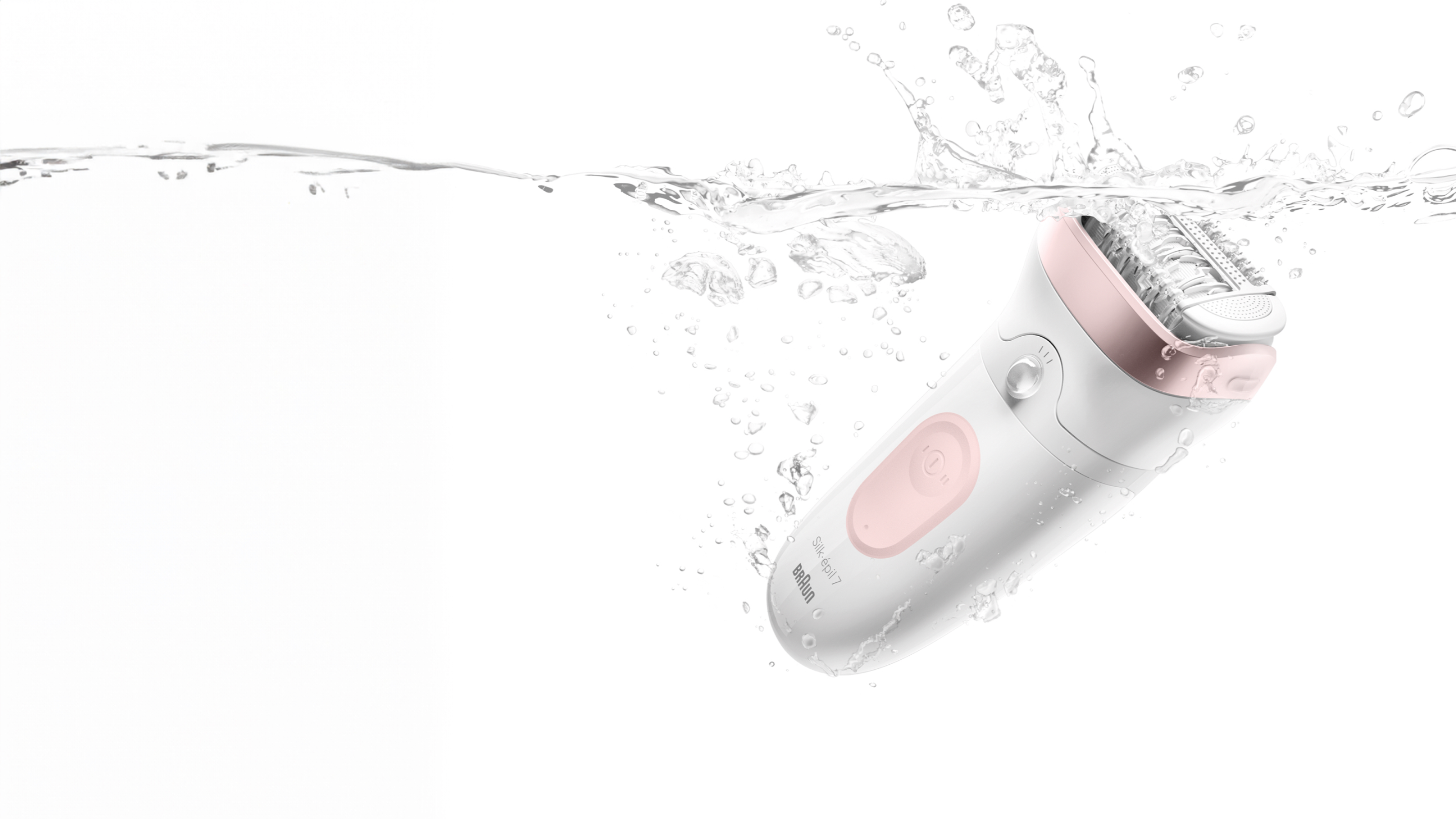 Epilator ondergedompeld in water.