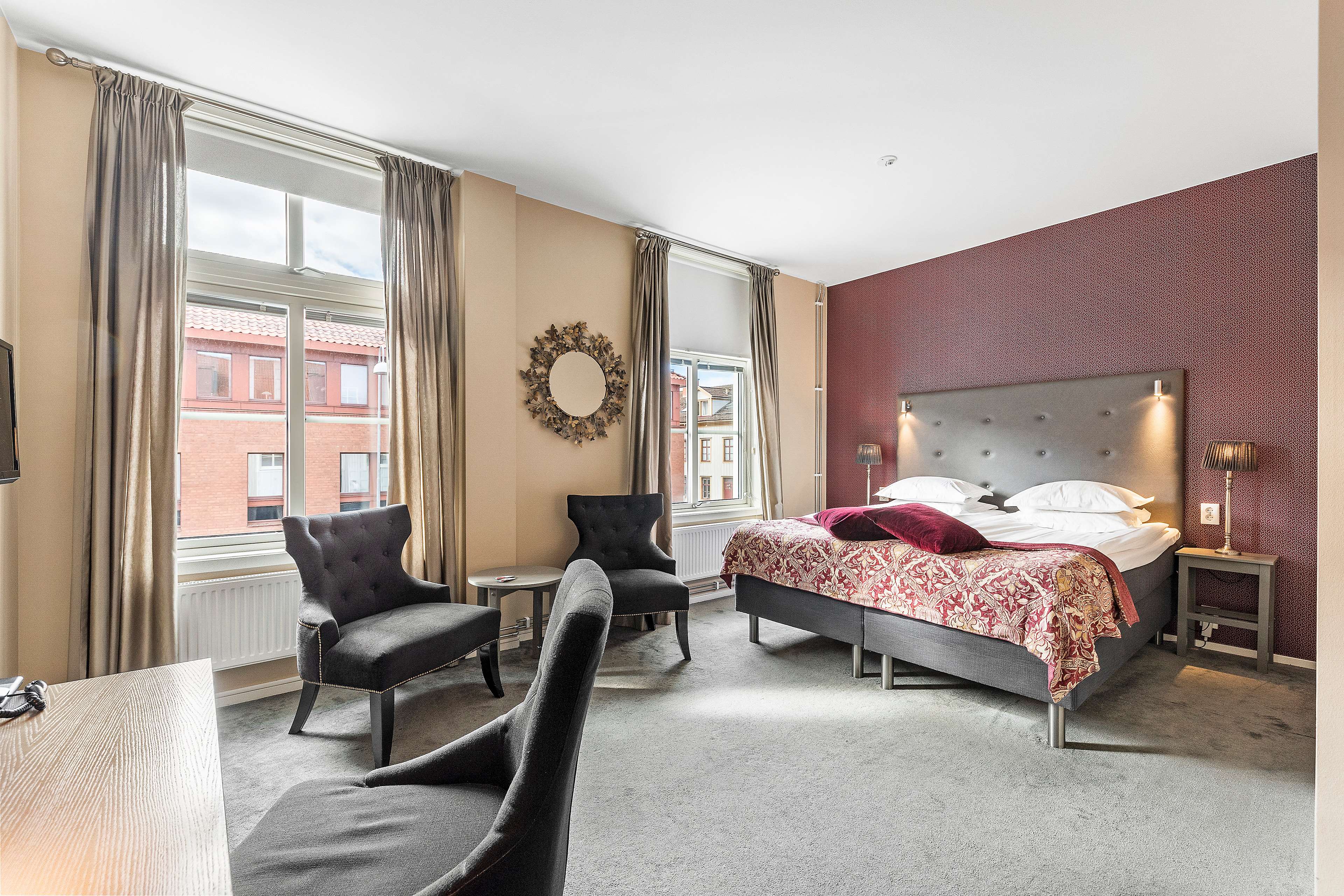 Best Western Plus Edward Hotel