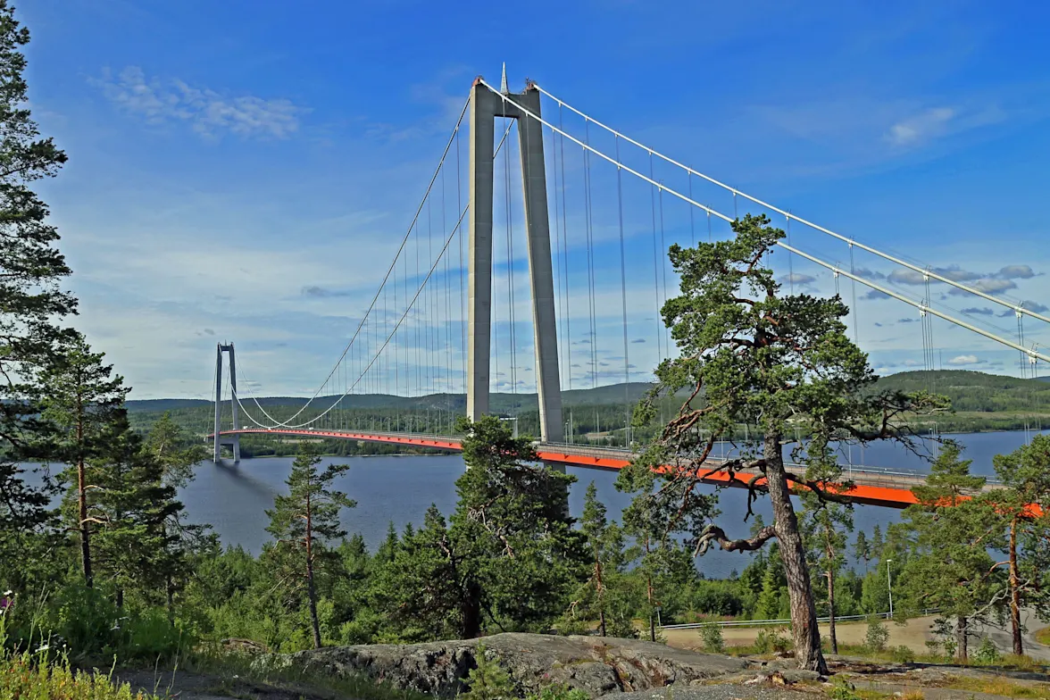 Bo mitt på Höga Kusten