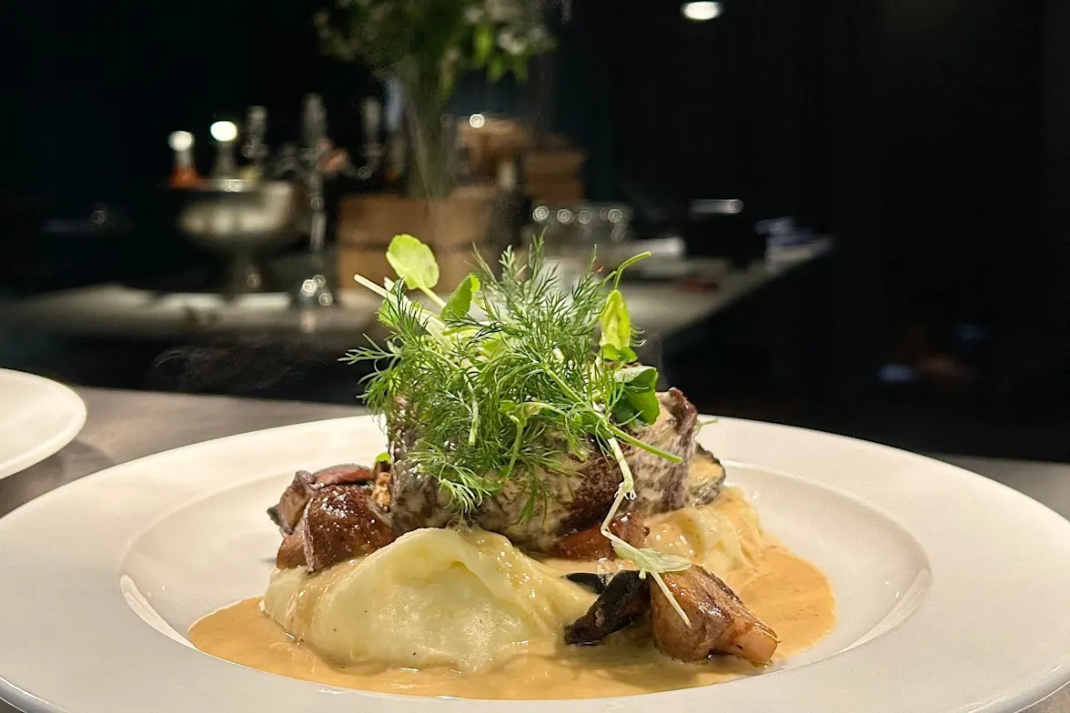 TEN Restaurang & Bar