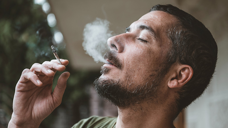 garam cigarette indonesia Gudang Garam Professional