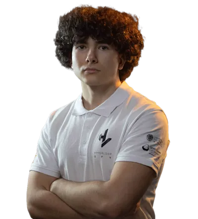 Alex Hernández portrait