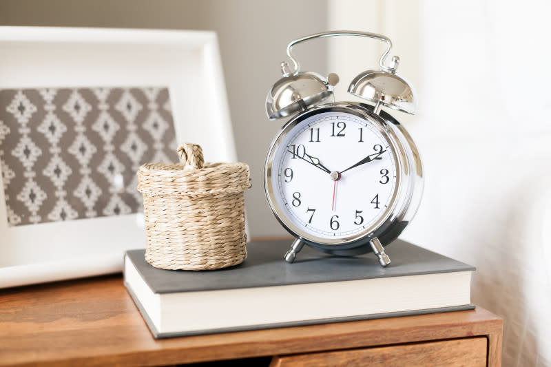 Clock Daylight Savings Time-5