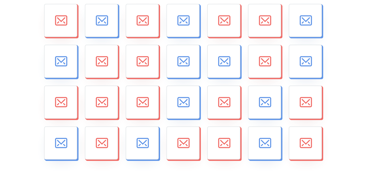 Drei diagonal angeordnete E-Mail-Symbole.