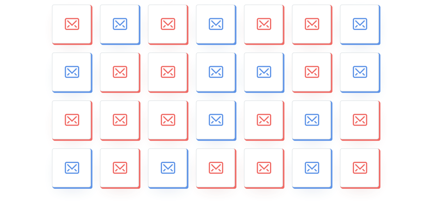 Tres iconos de email dispuestos en diagonal.