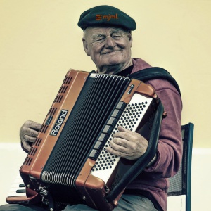 mjml-grandpa_exported_from_WP?w=75&h=75&q=50&fm=webp 75w