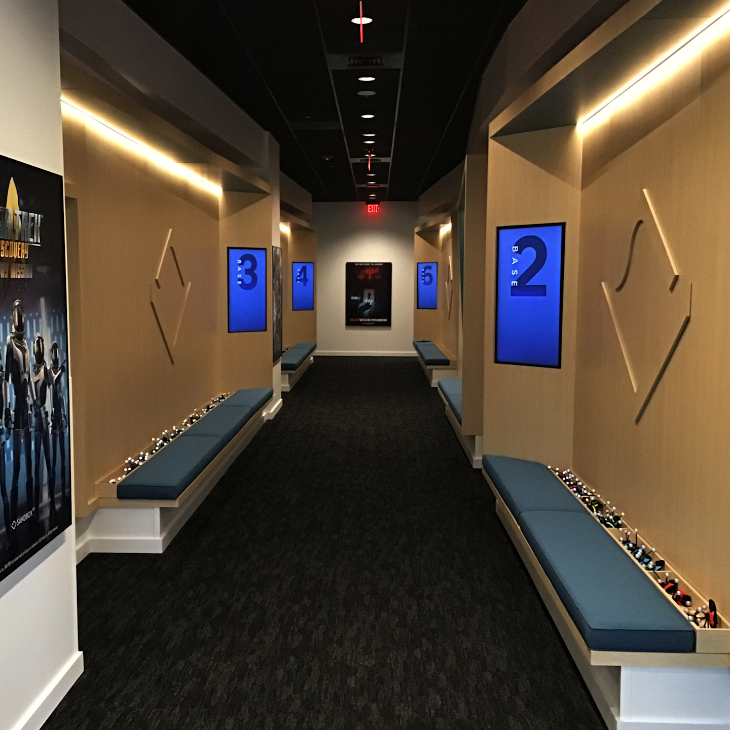 Sandbox VR - Oakbrook Center Barracks