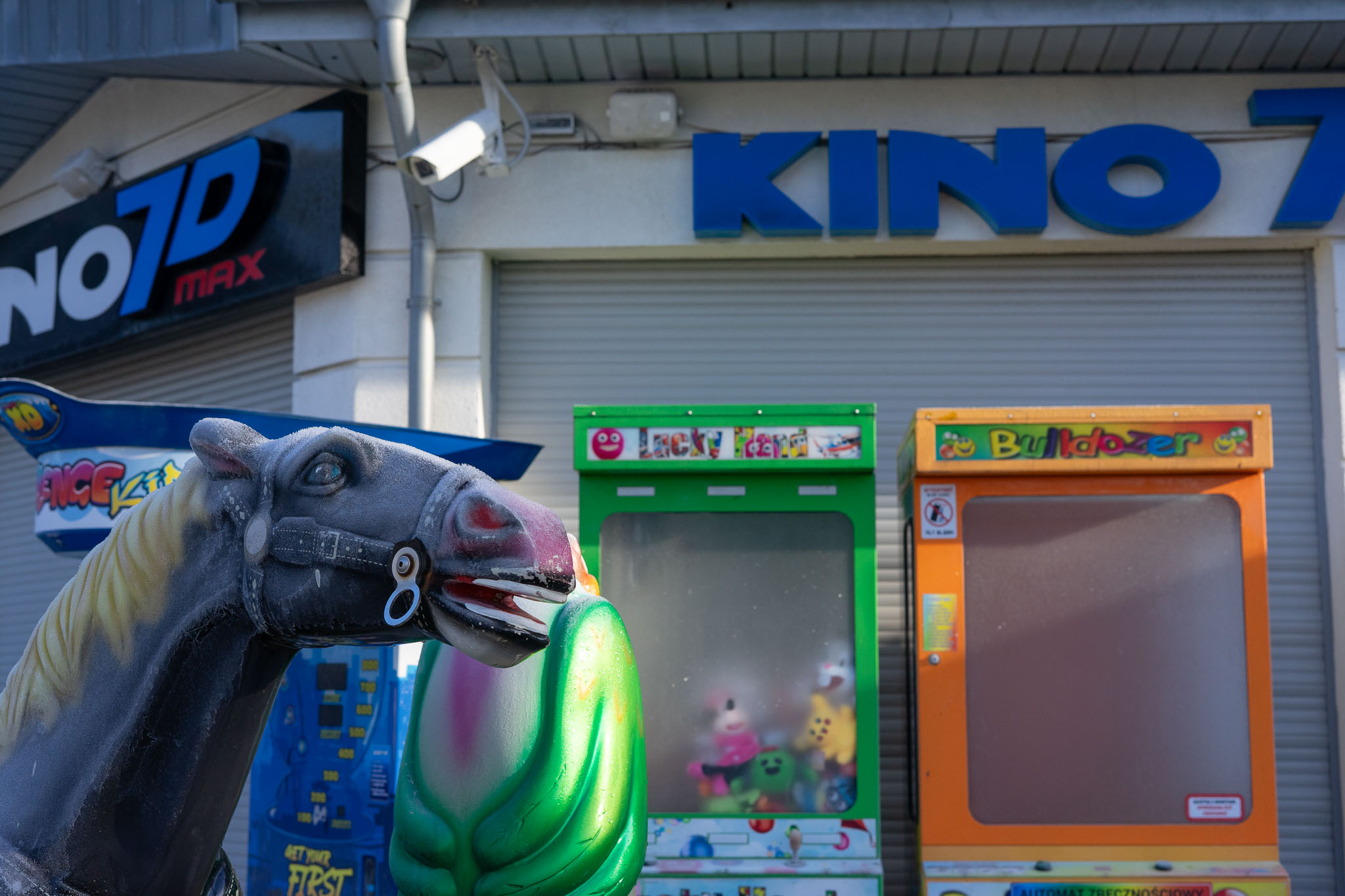 Off season - Image 11