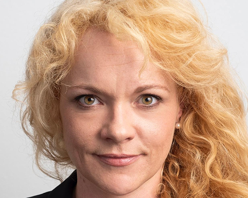 Karin Porstendorfer bio headshot