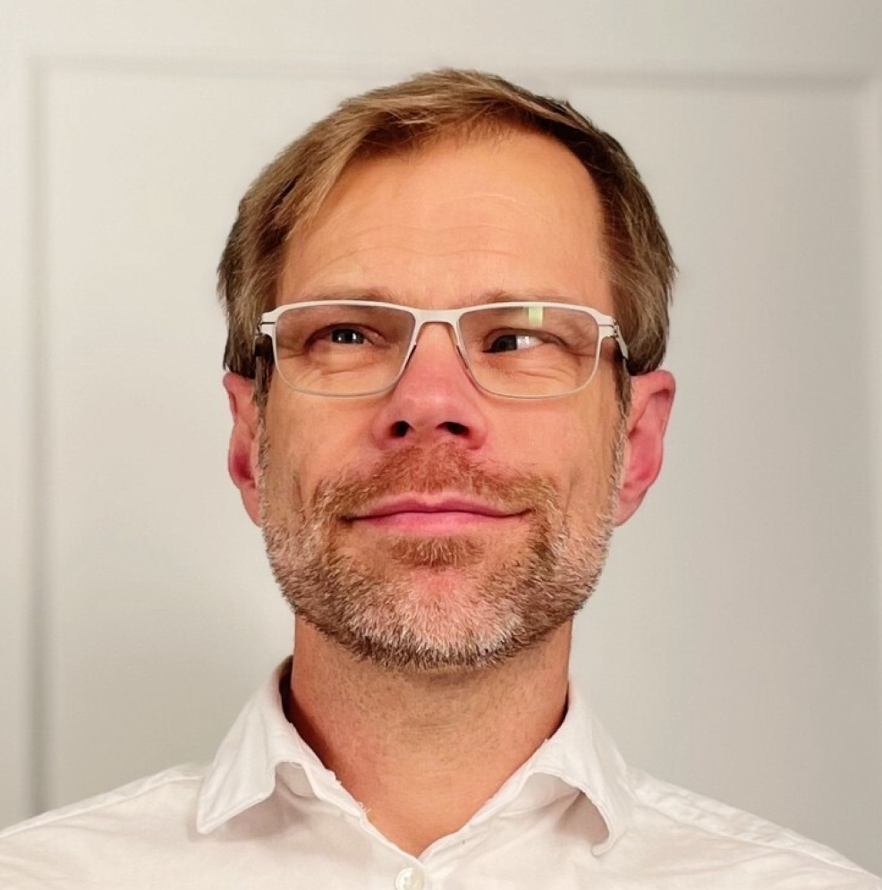 headshot of Brian Hinch