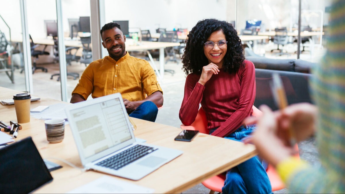 Our curated collection for mid-market founders. Get inspired and level-up with articles, guides, and tools to help you scale your startup, grow the team, and optimize operations.