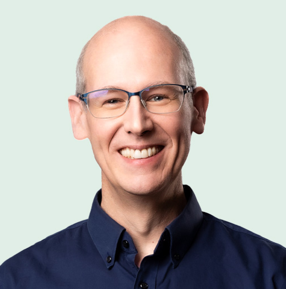 headshot of Mark Nelson