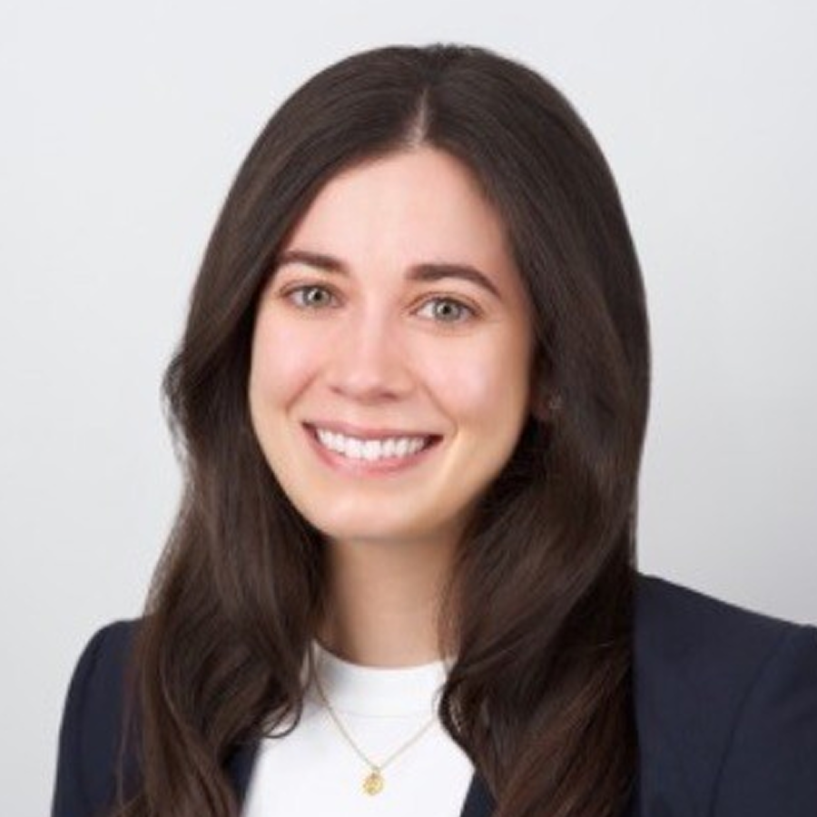 headshot of Emily Carpenter