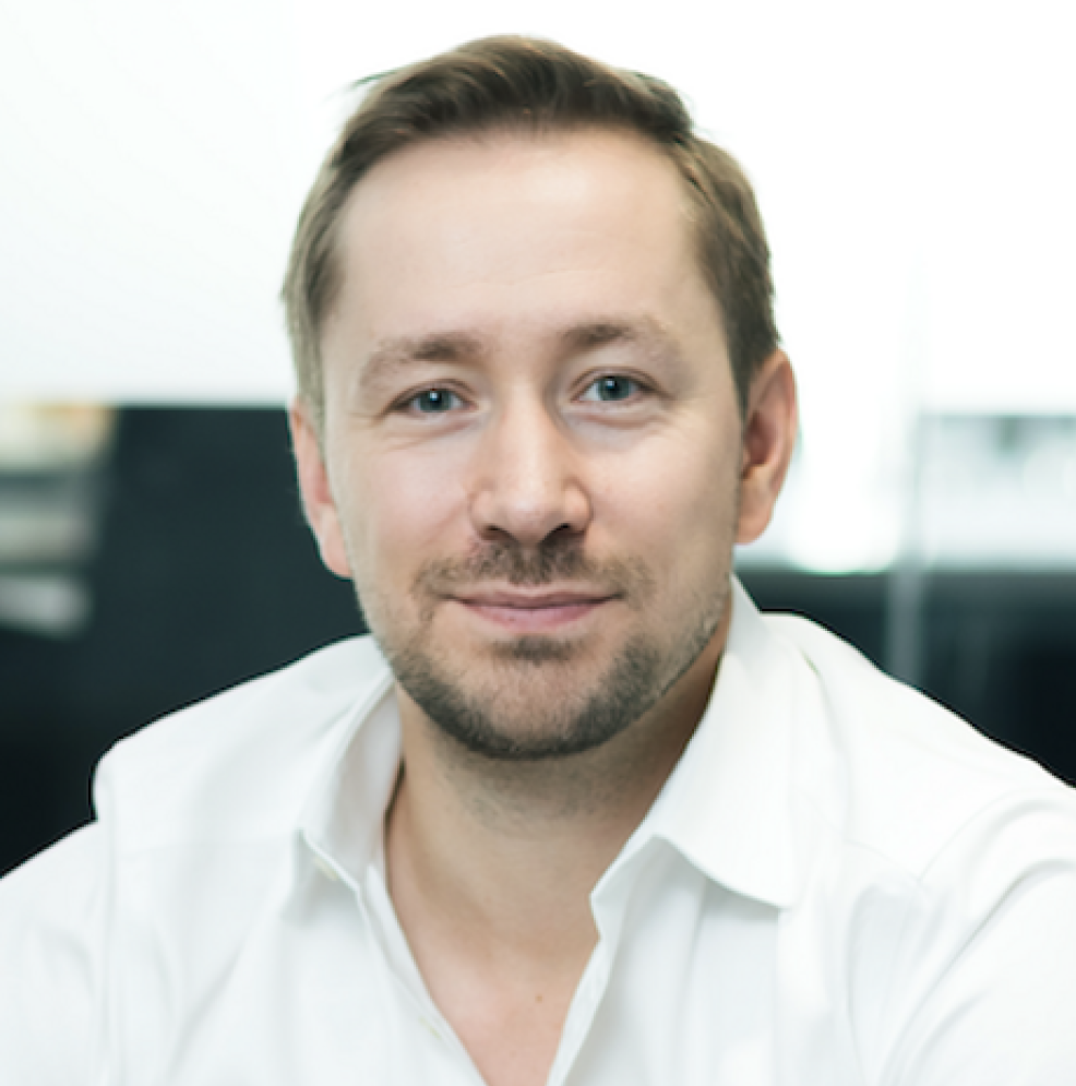 headshot of Ihar Valodzin