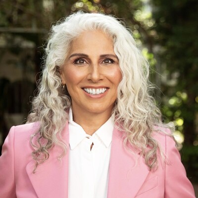 Azin Radsan van Alebeek