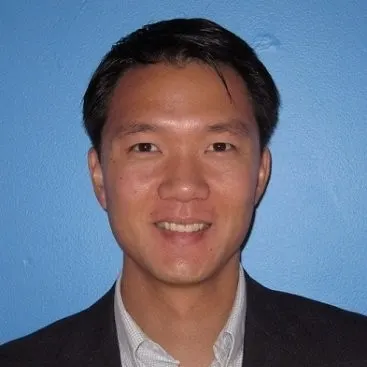 Headshot of Timothy Cha, Senior Manager and Compensation Solutions at Relativity.