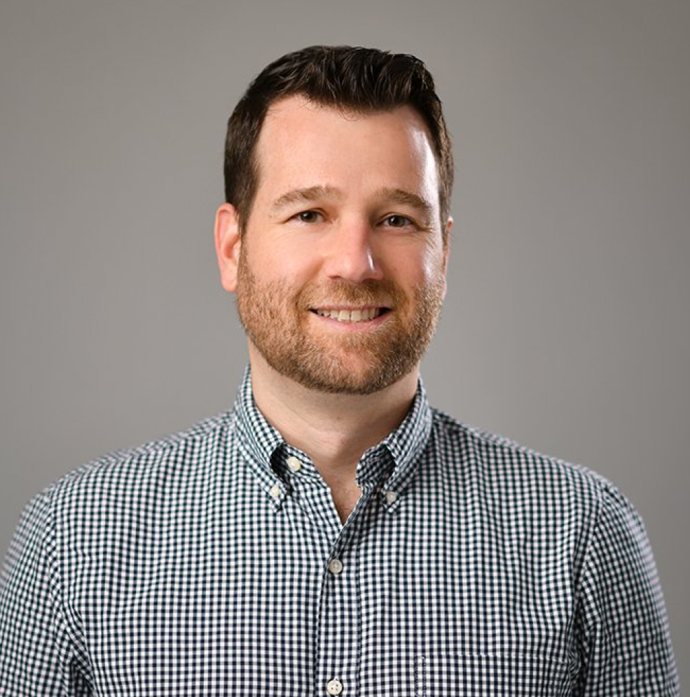 headshot of Evan MacQueen